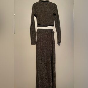 Two Piece Gold Glittered Skirt Set .